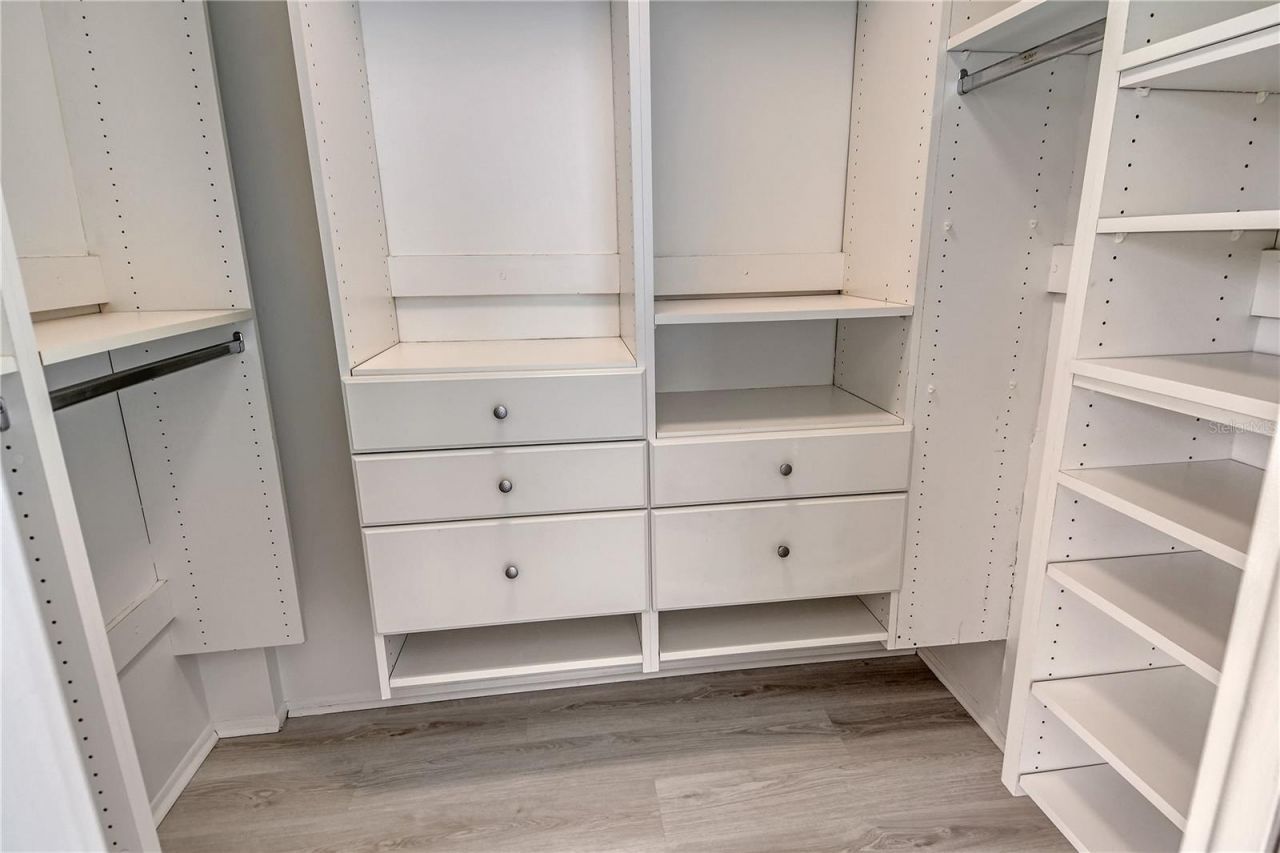 660 Golden Gate Point, Unit 32, Sarasota, FL 34236 Photo