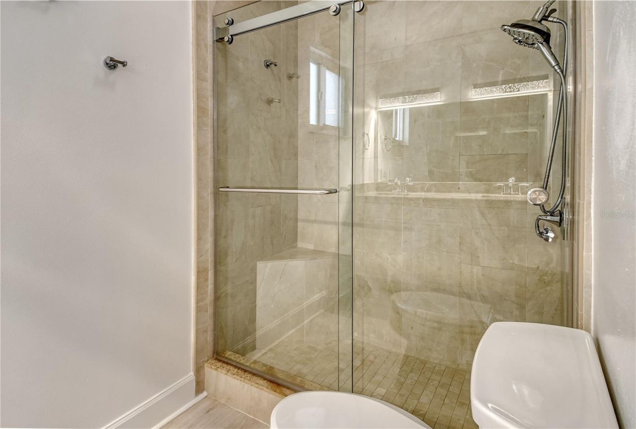 660 Golden Gate Point, Unit 32, Sarasota, FL 34236 Photo