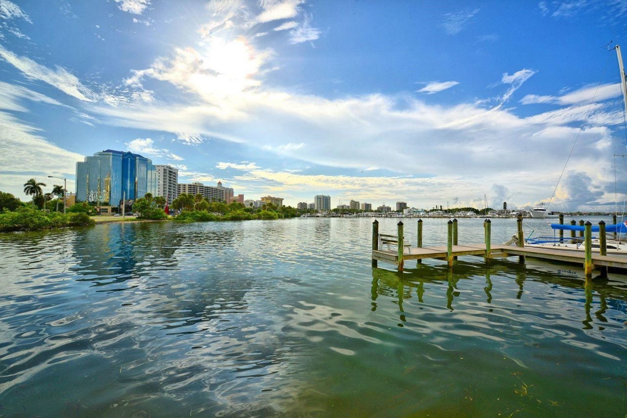 660 Golden Gate Point, Unit 32, Sarasota, FL 34236 Photo