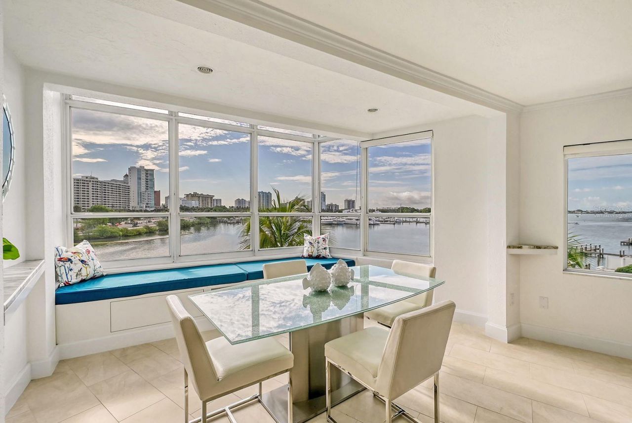 660 Golden Gate Point, Unit 32, Sarasota, FL 34236 Photo