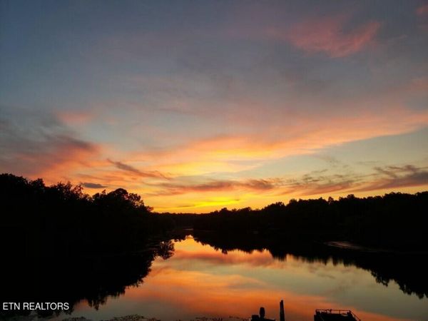 130 Mena Lane, Crossville, TN 38572