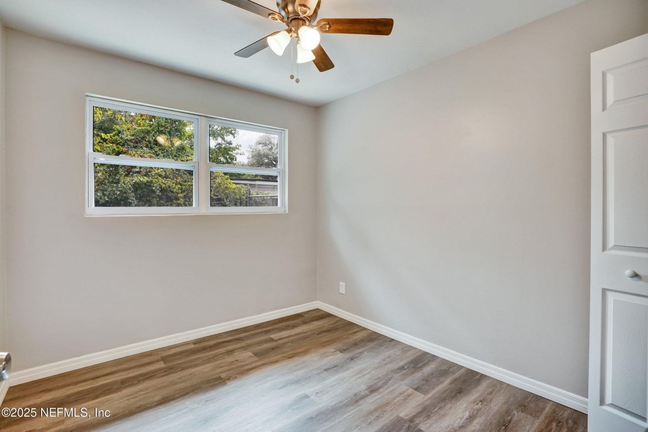 8023 Chateau Drive S, Jacksonville, FL 32221 Photo