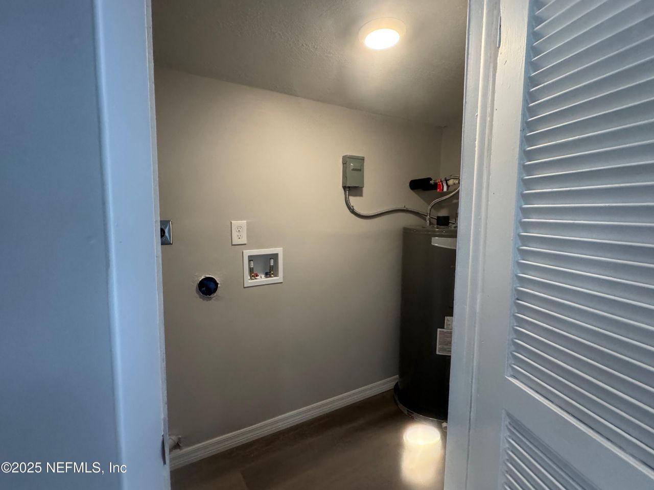 8023 Chateau Drive S, Jacksonville, FL 32221 Photo