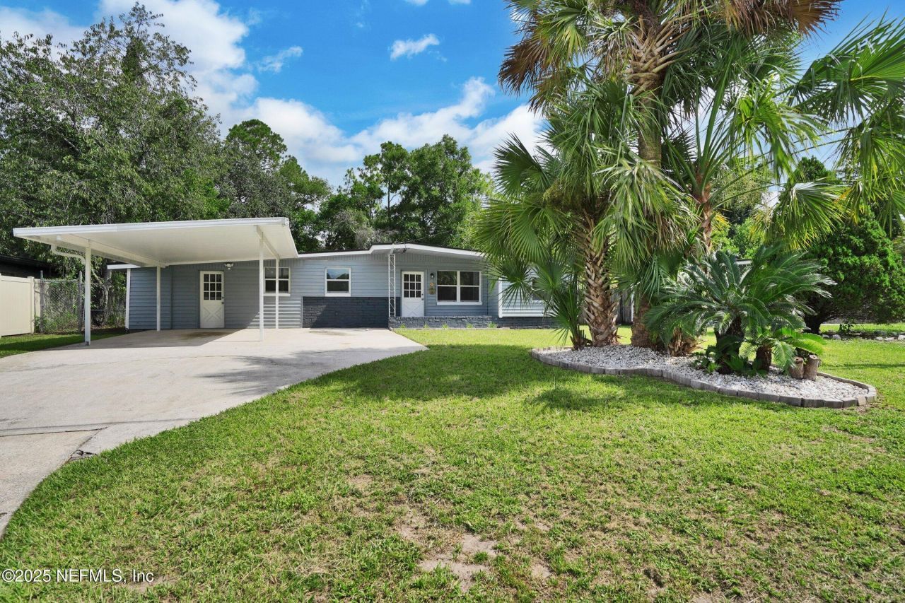 8023 Chateau Drive S, Jacksonville, FL 32221 Photo