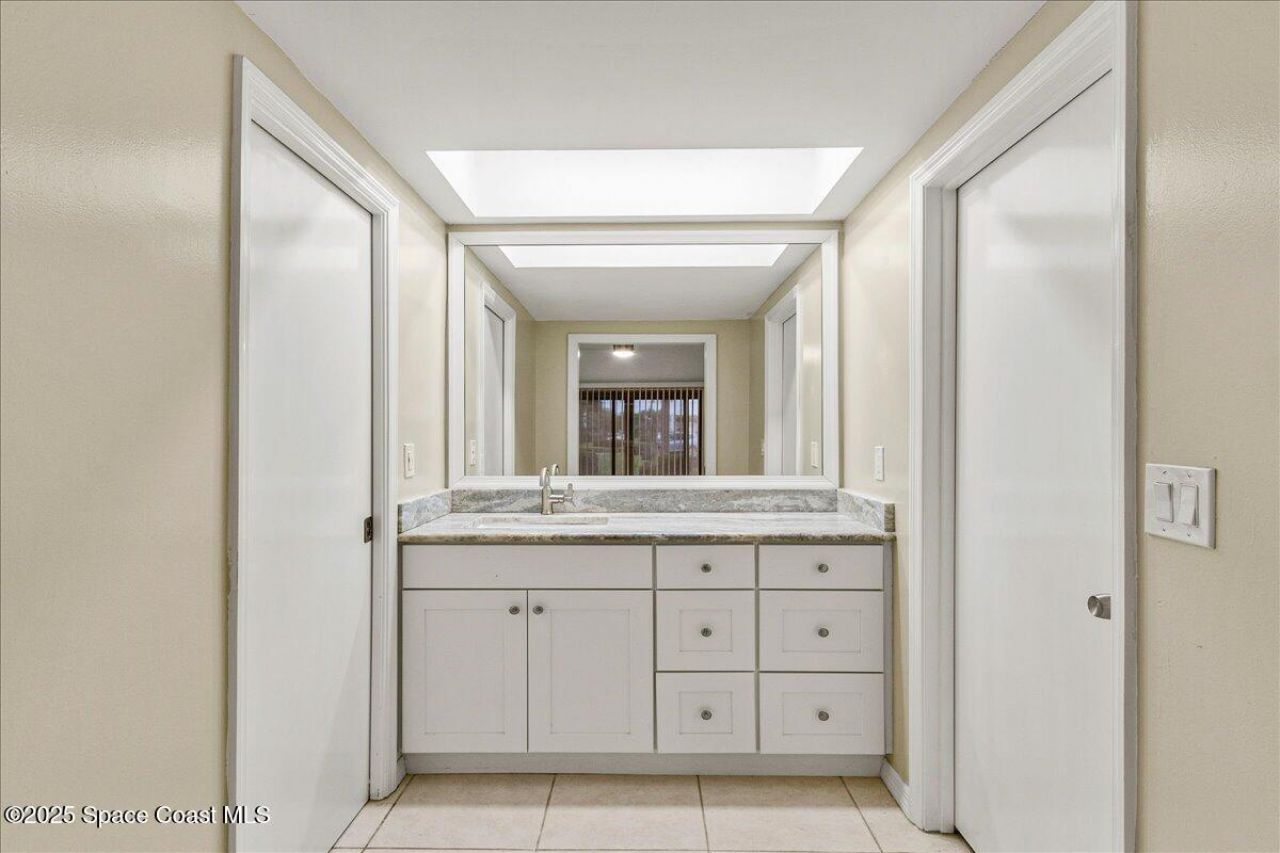 6165 S Mirror Lake Drive, Unit 103, Sebastian, FL 32958 Photo