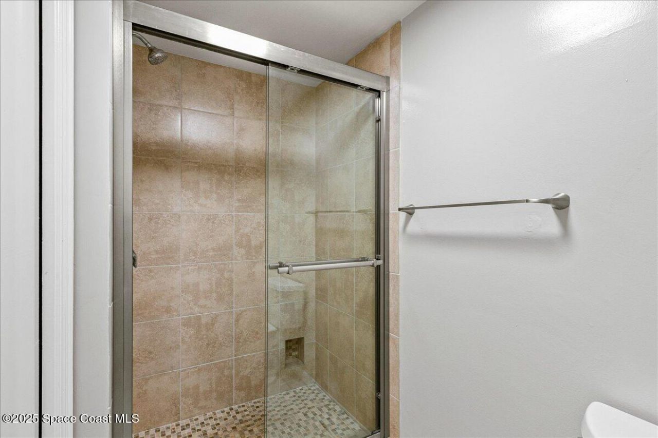 6165 S Mirror Lake Drive, Unit 103, Sebastian, FL 32958 Photo