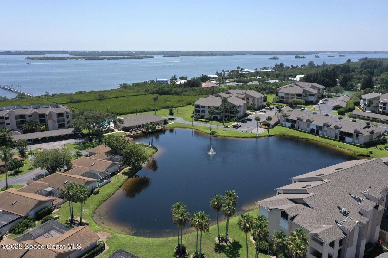 6165 S Mirror Lake Drive, Unit 103, Sebastian, FL 32958 Photo