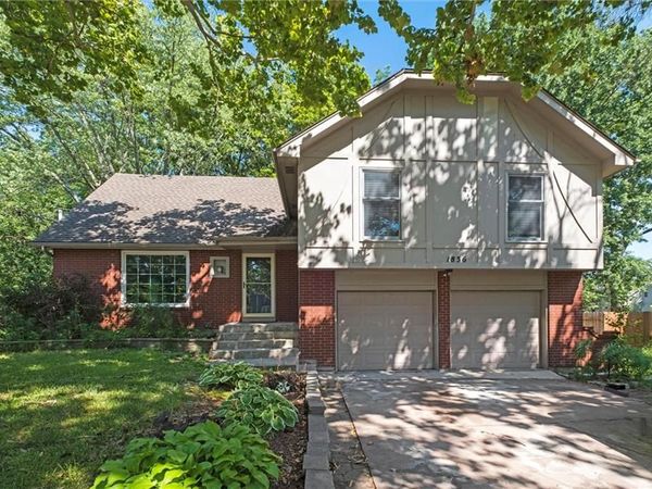 1836 E 153RD Circle, Olathe, KS 66062
