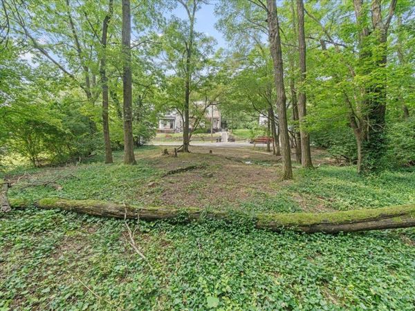 127 Valencia Street, Cincinnati, OH 45219