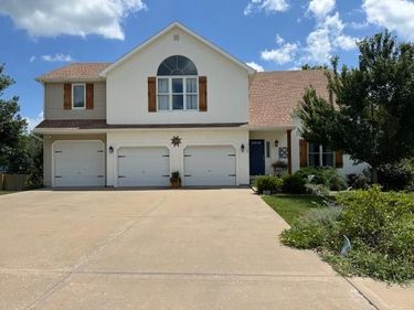 7127 SW Karen Road, Trimble, MO 64492