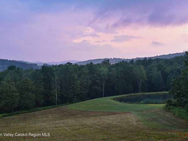 120 Route 203 , Austerlitz, NY 12017