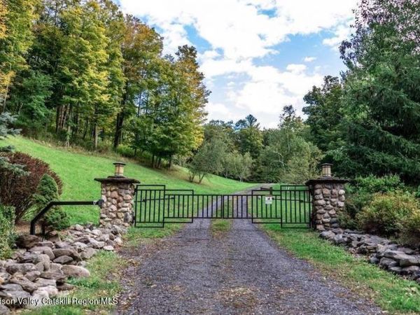 69 County Rte 24, Chatham, NY 12037