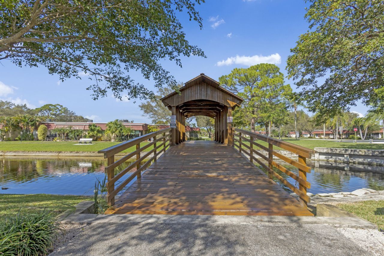 857 Worcester B Lane, Unit B, Lake Worth, FL 33467 Photo