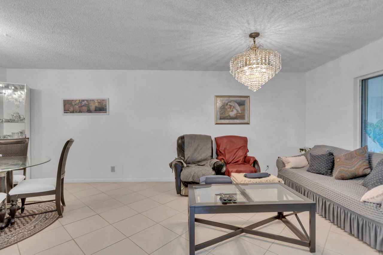 857 Worcester B Lane, Unit B, Lake Worth, FL 33467 Photo