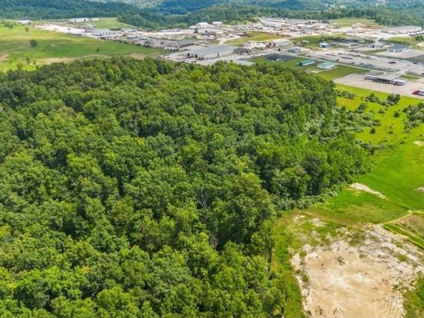 00 Towler, Ashland, KY 41102