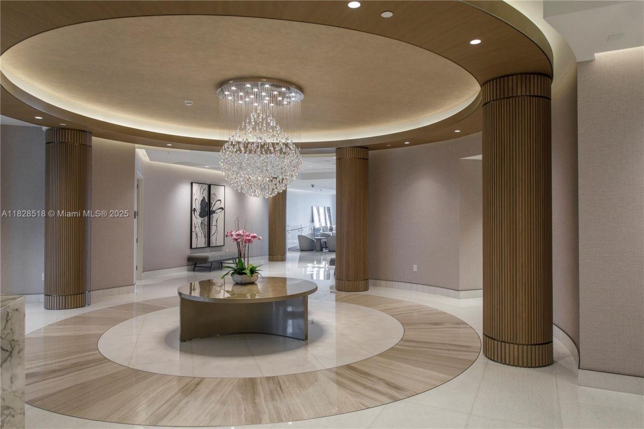 888 Brickell Key Dr, Unit 2606, Miami, FL 33131 Photo