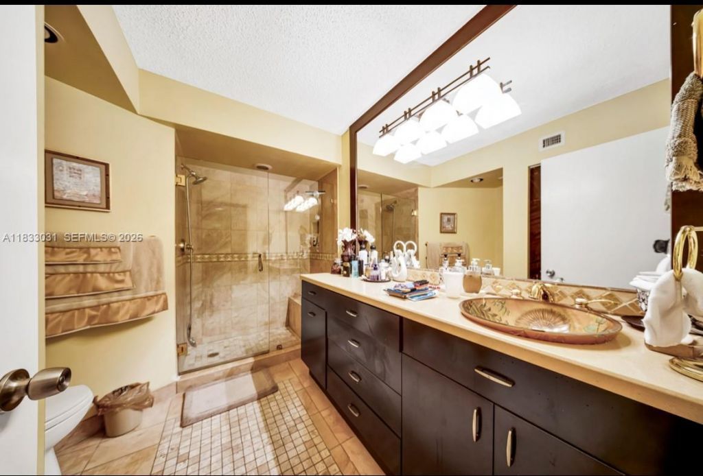 19101 NE 36th Ct, Unit 1604, Aventura, FL 33180 Photo