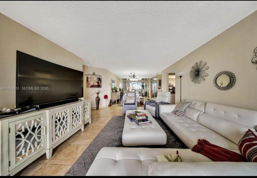 19101 NE 36th Ct, Unit 1604, Aventura, FL 33180 Photo