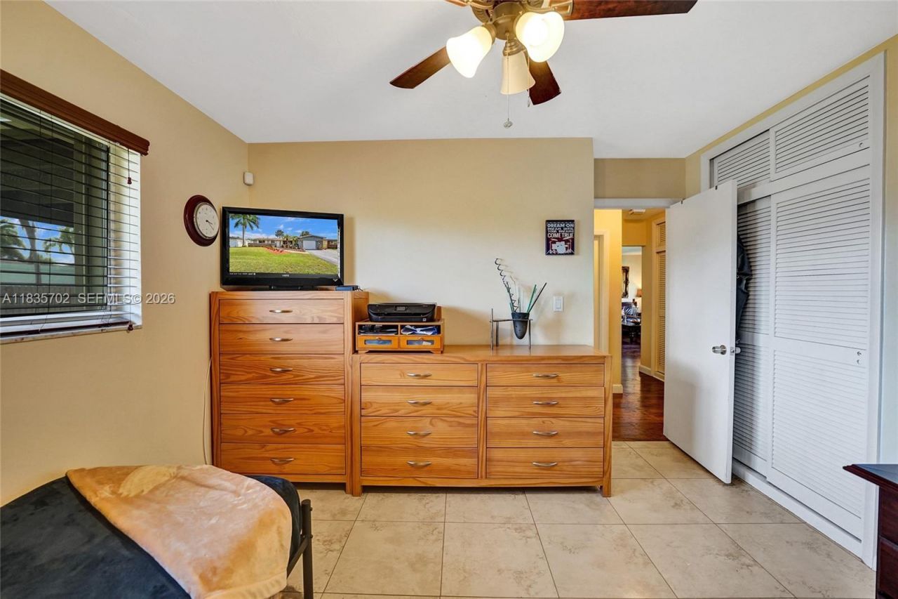 11000 NW 20th St, Pembroke Pines, FL 33026 Photo