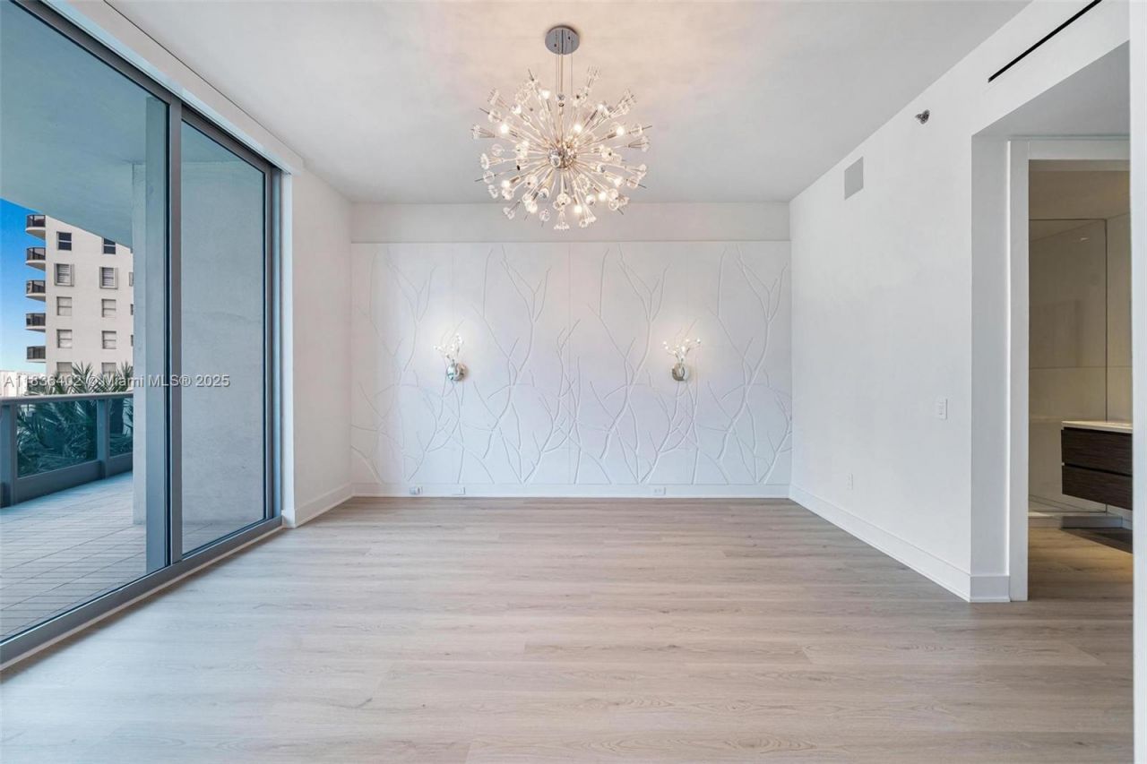 5959 Collins Ave, Unit 705, Miami Beach, FL 33140 Photo