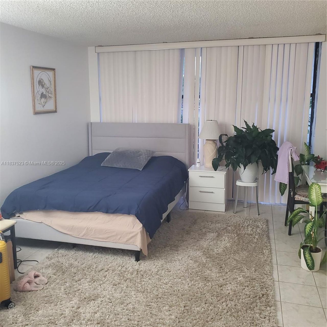 800 Parkview Dr, Unit 226, Hallandale Beach, FL 33009 Photo