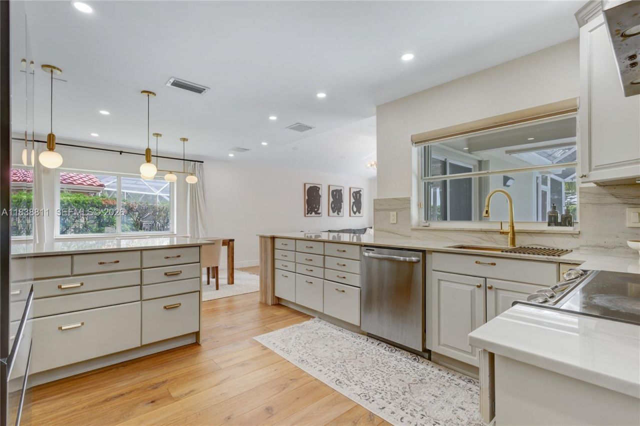 1503 NW 178th Ln, Pembroke Pines, FL 33029 Photo