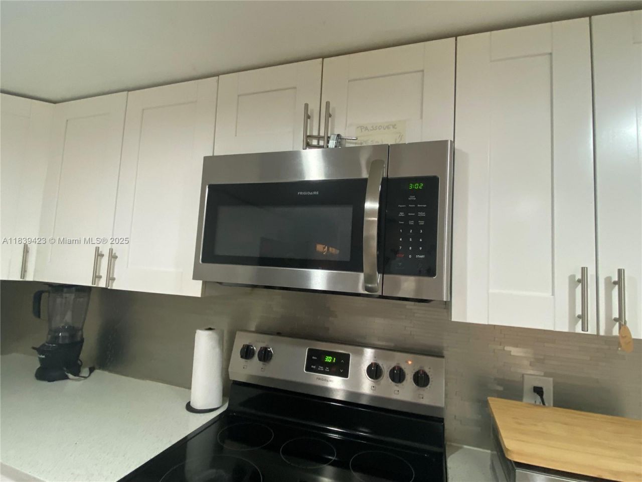 1301 NE 7th St, Unit 101, Hallandale Beach, FL 33009 Photo