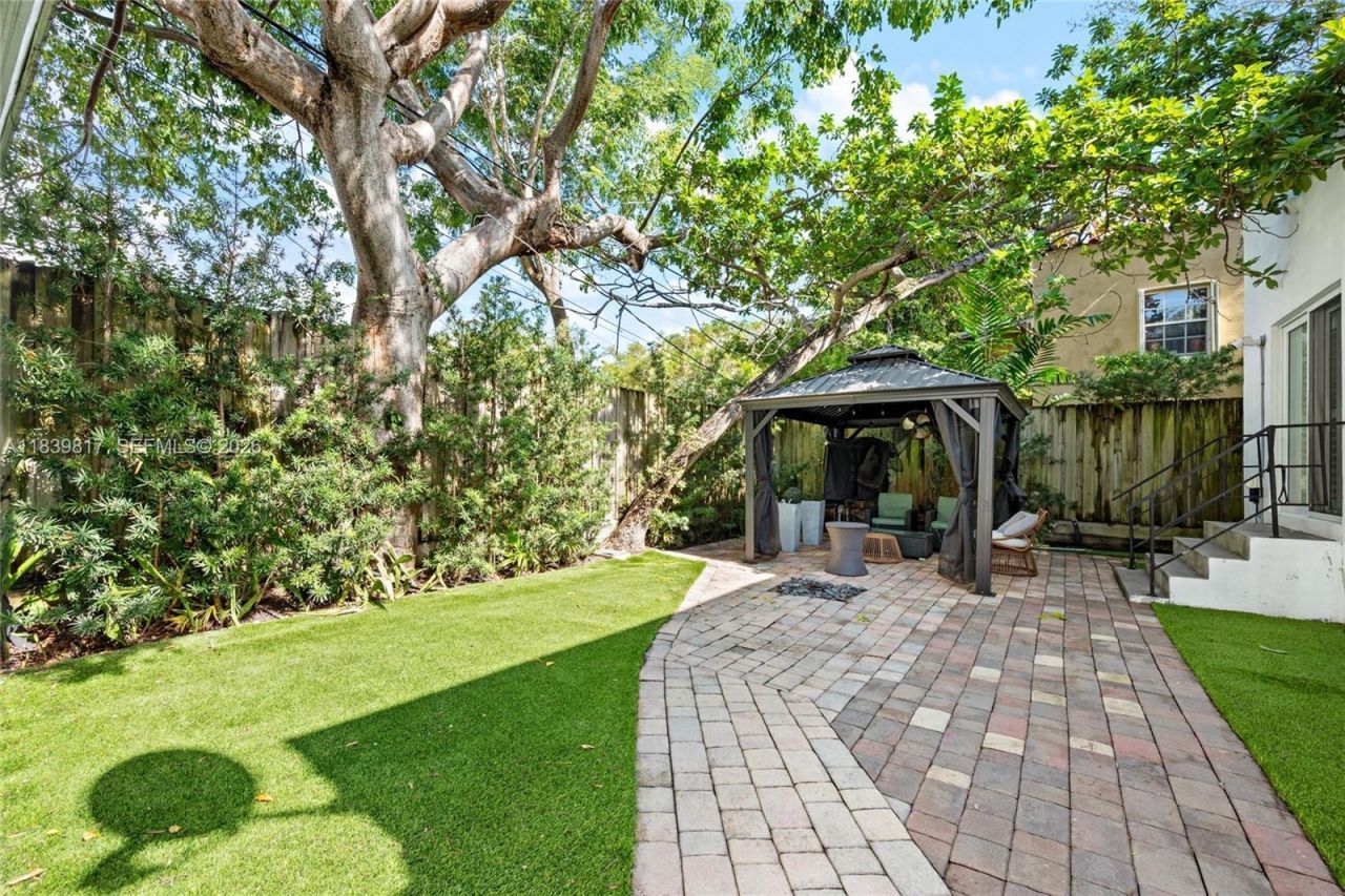 2511 Tequesta Ln, Coconut Grove, FL 33133 Photo