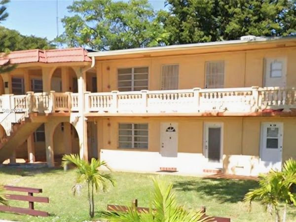 135 NE 202nd Ter, Unit N25, Miami Gardens, FL 33179