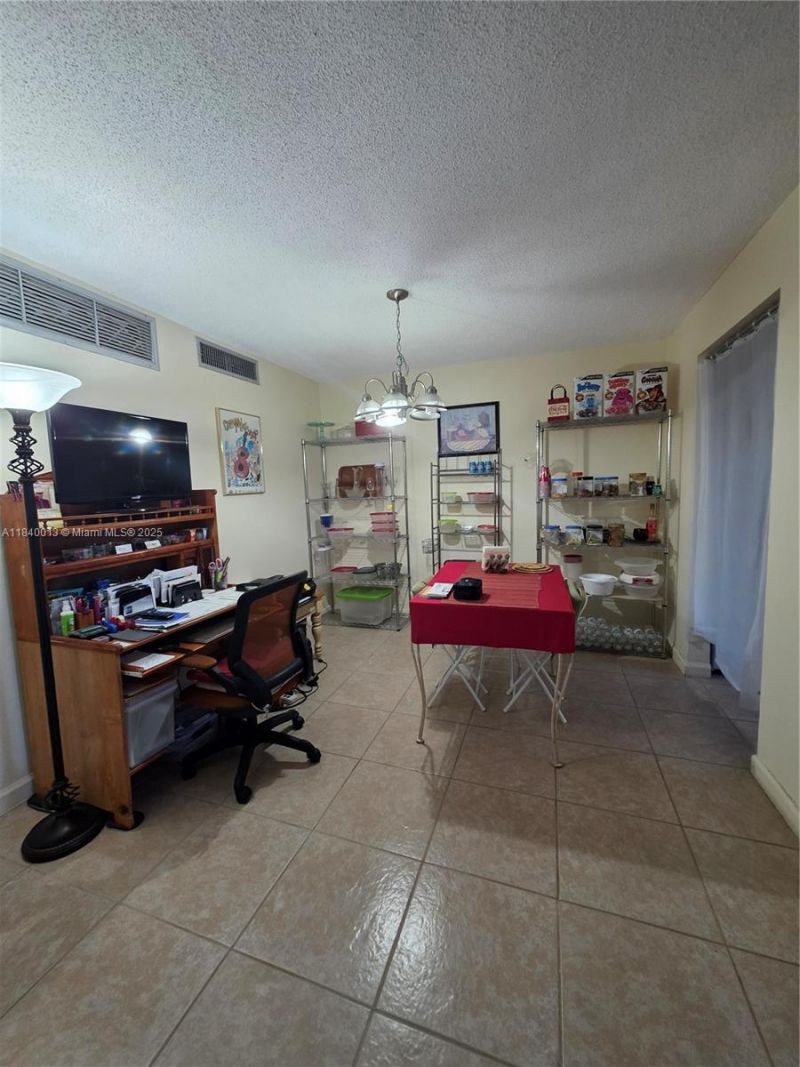 135 NE 202nd Ter, Unit N25, Miami Gardens, FL 33179 Photo