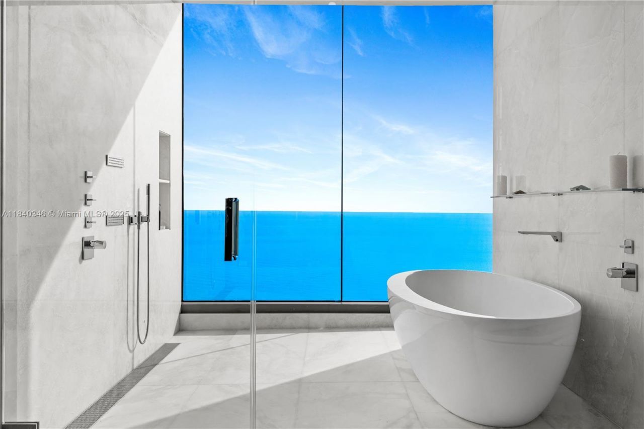 17901 Collins Ave, Unit TS4205, Sunny Isles Beach, FL 33160 Photo