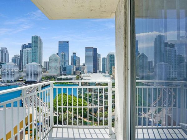 770 Claughton Island Dr, Unit 1502, Miami, FL 33131