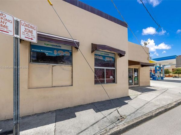 999 W Flagler St, Miami, FL 33130