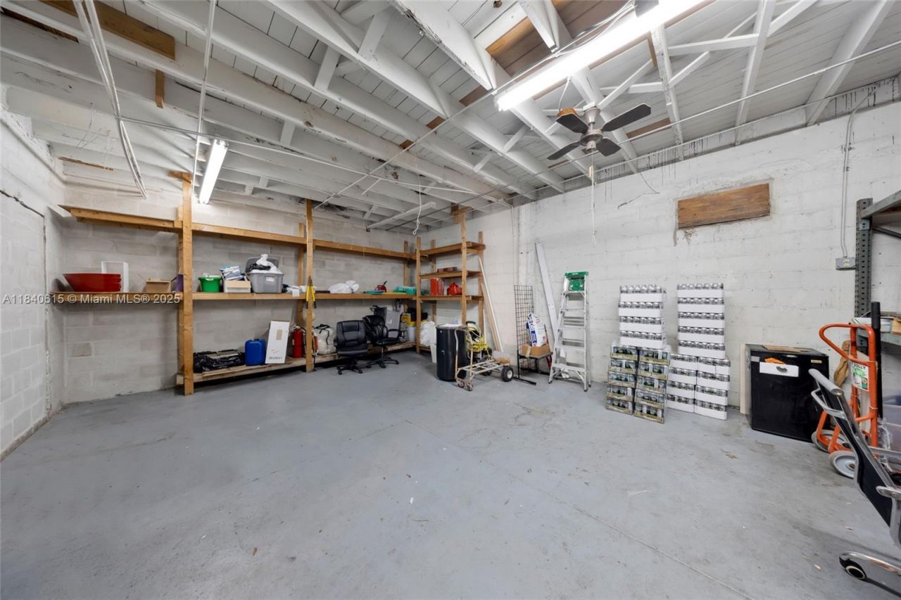 999 W Flagler St, Miami, FL 33130 Photo