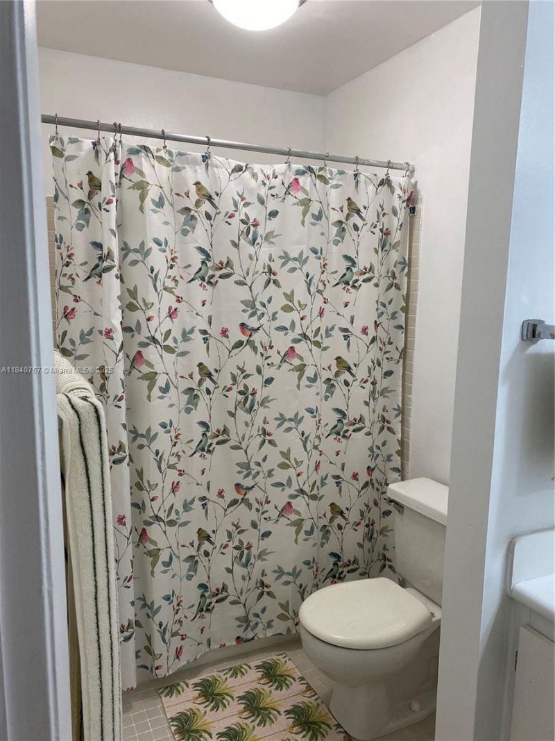 10407 E Clairmont Cir, Unit 210, Tamarac, FL 33321 Photo