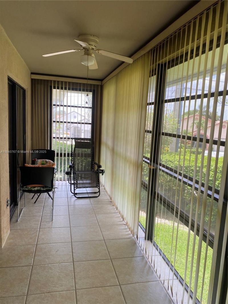 10407 E Clairmont Cir, Unit 210, Tamarac, FL 33321 Photo