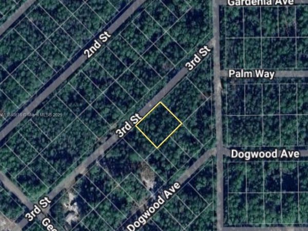 215 SE 3RD ST, Palatka, FL 32129