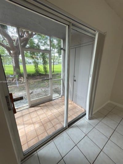 422 NE 210 Cir Ter, Unit 103-1, Miami, FL 33179 Photo