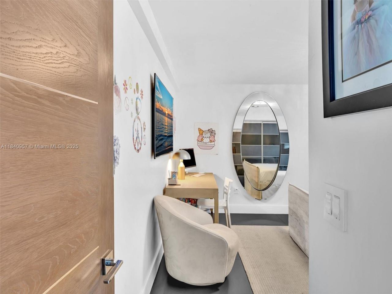 307 Holiday Dr, Hallandale Beach, FL 33009 Photo