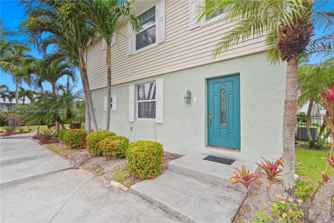 99 Seabreeze Ave, Unit 1, Delray Beach, FL 33483 Photo