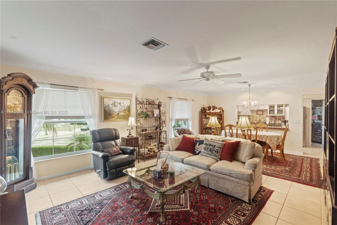 99 Seabreeze Ave, Unit 1, Delray Beach, FL 33483 Photo