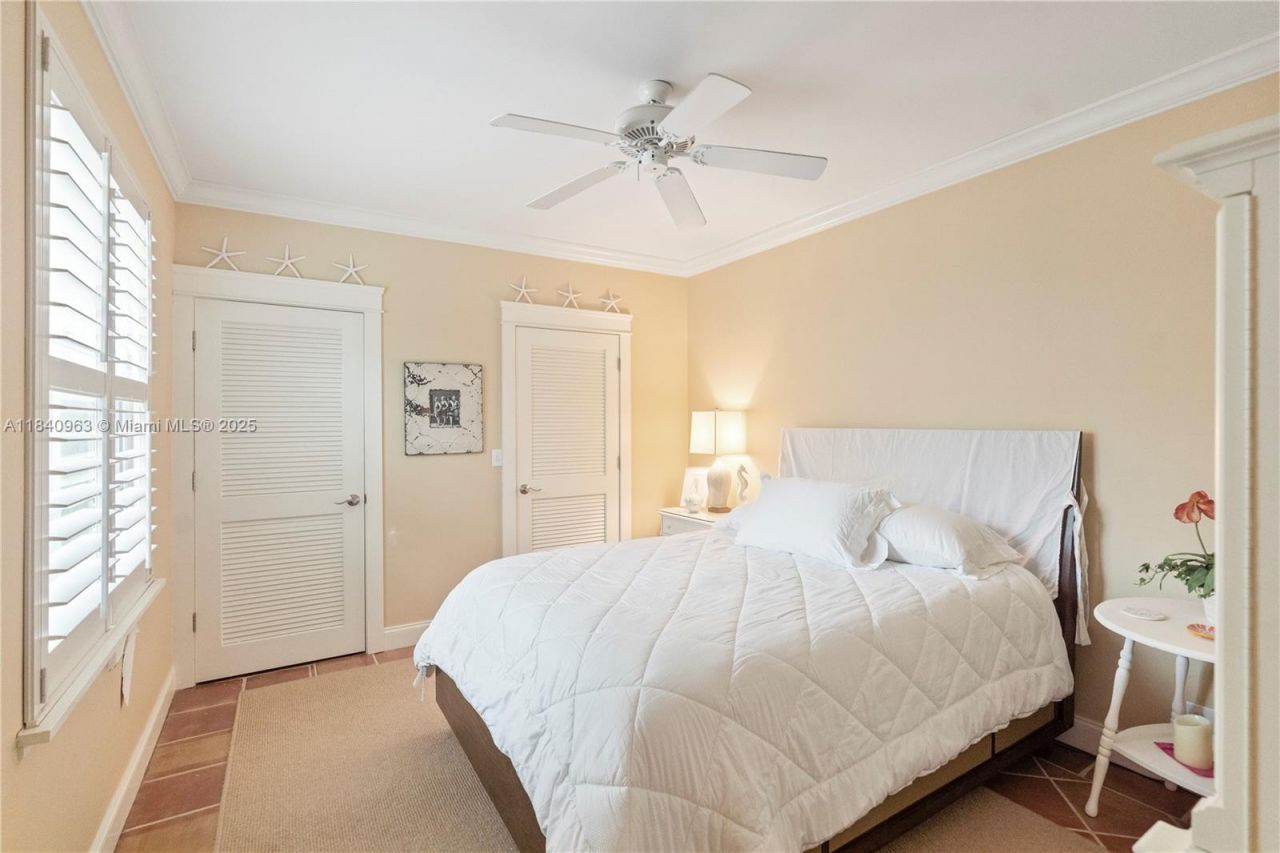 99 Seabreeze Ave, Unit 1, Delray Beach, FL 33483 Photo