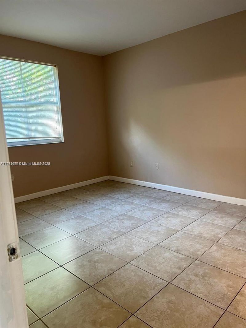 1666 SE 27th Ct, Unit 208, Homestead, FL 33035 Photo