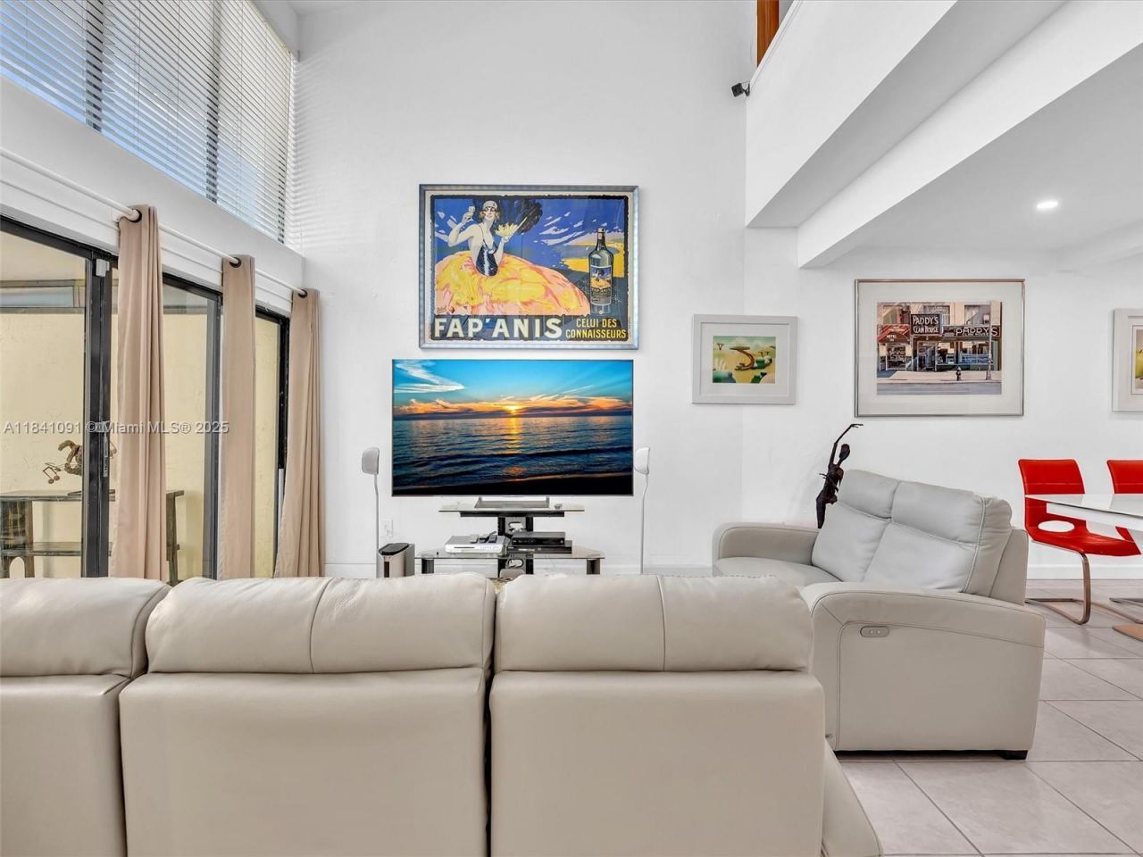 19200 NE 25th Ave, Unit 323C, Miami, FL 33180 Photo