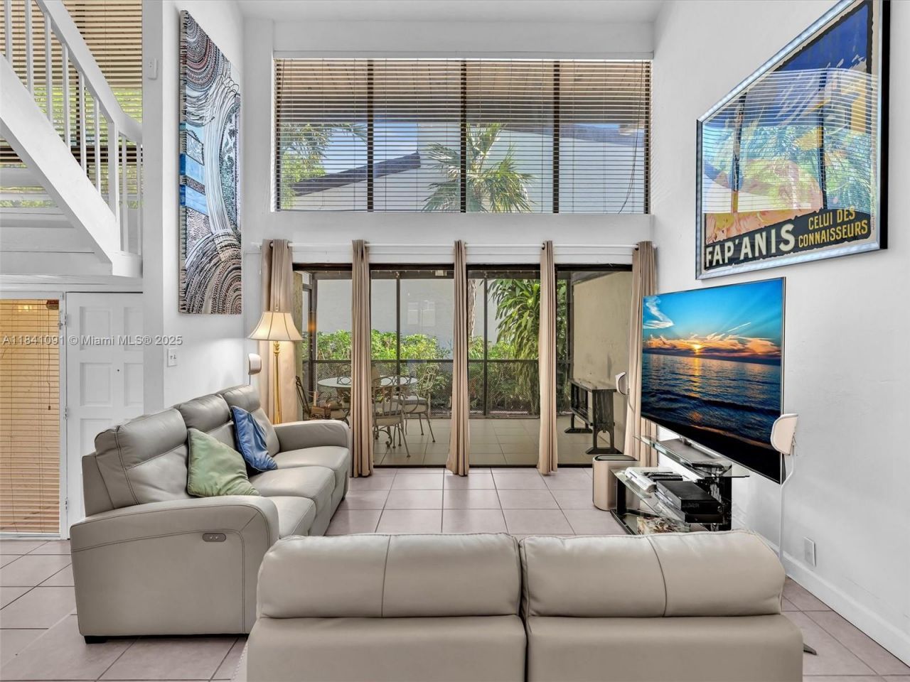 19200 NE 25th Ave, Unit 323C, Miami, FL 33180 Photo