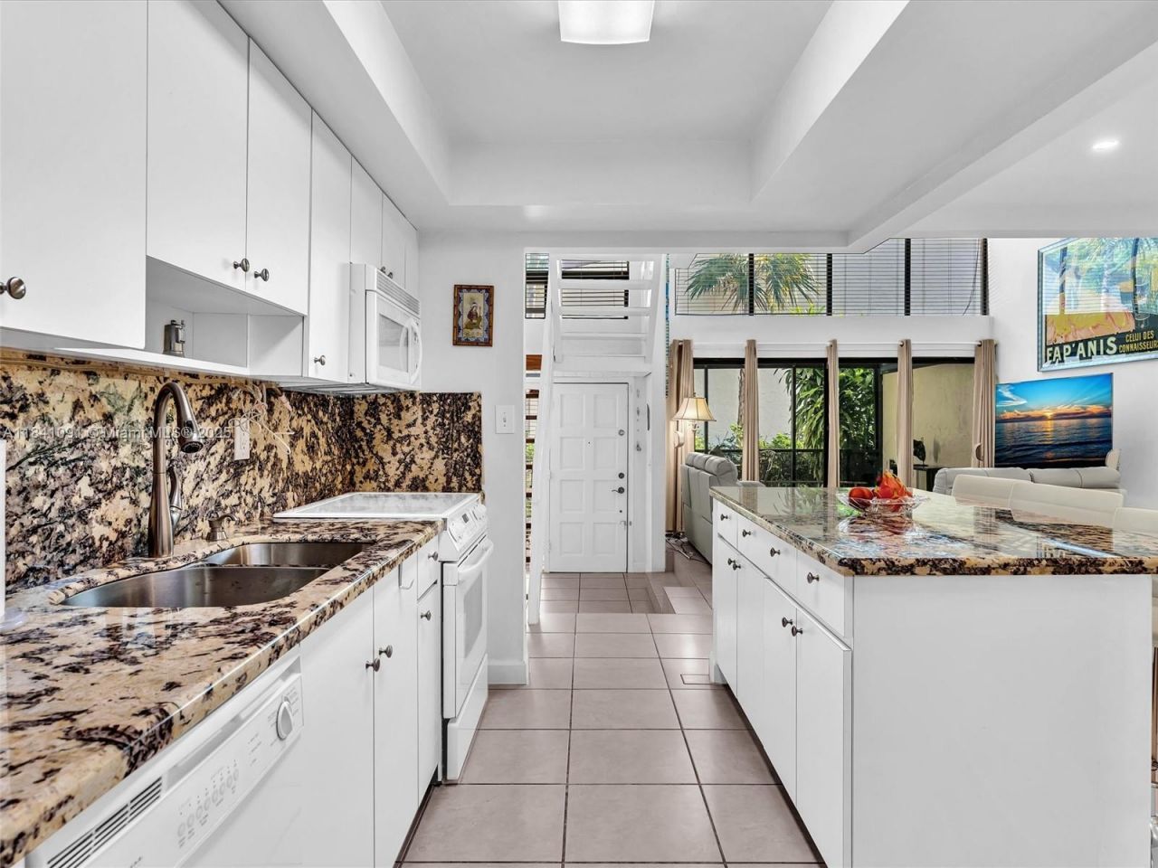 19200 NE 25th Ave, Unit 323C, Miami, FL 33180 Photo