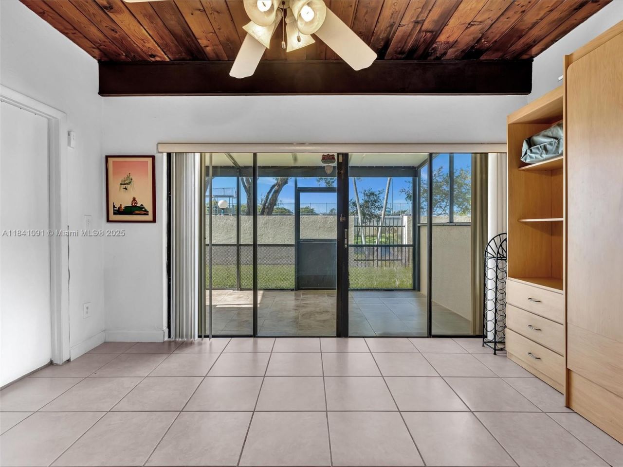 19200 NE 25th Ave, Unit 323C, Miami, FL 33180 Photo