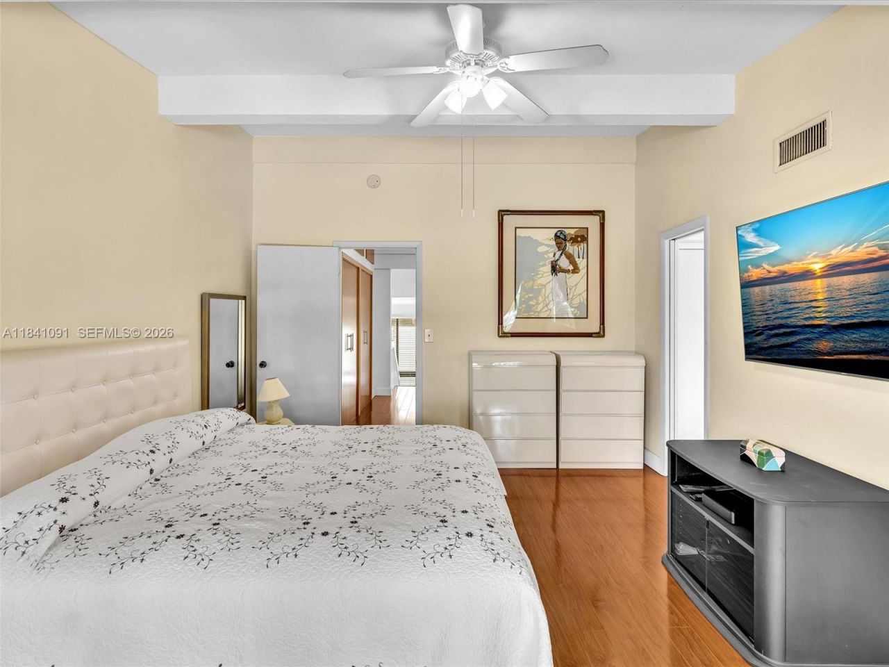 19200 NE 25th Ave, Unit 323C, Miami, FL 33180 Photo