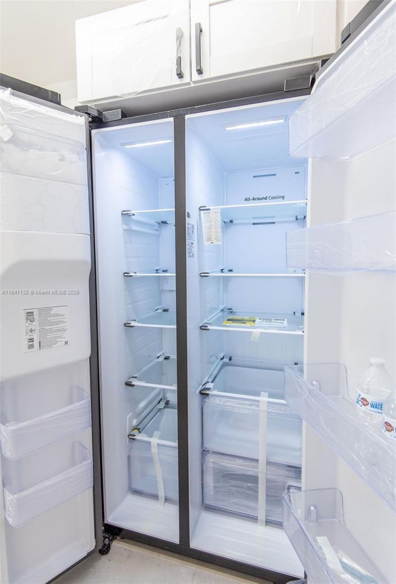 1750 NE 191st St, Unit 100-1, Miami, FL 33179 Photo