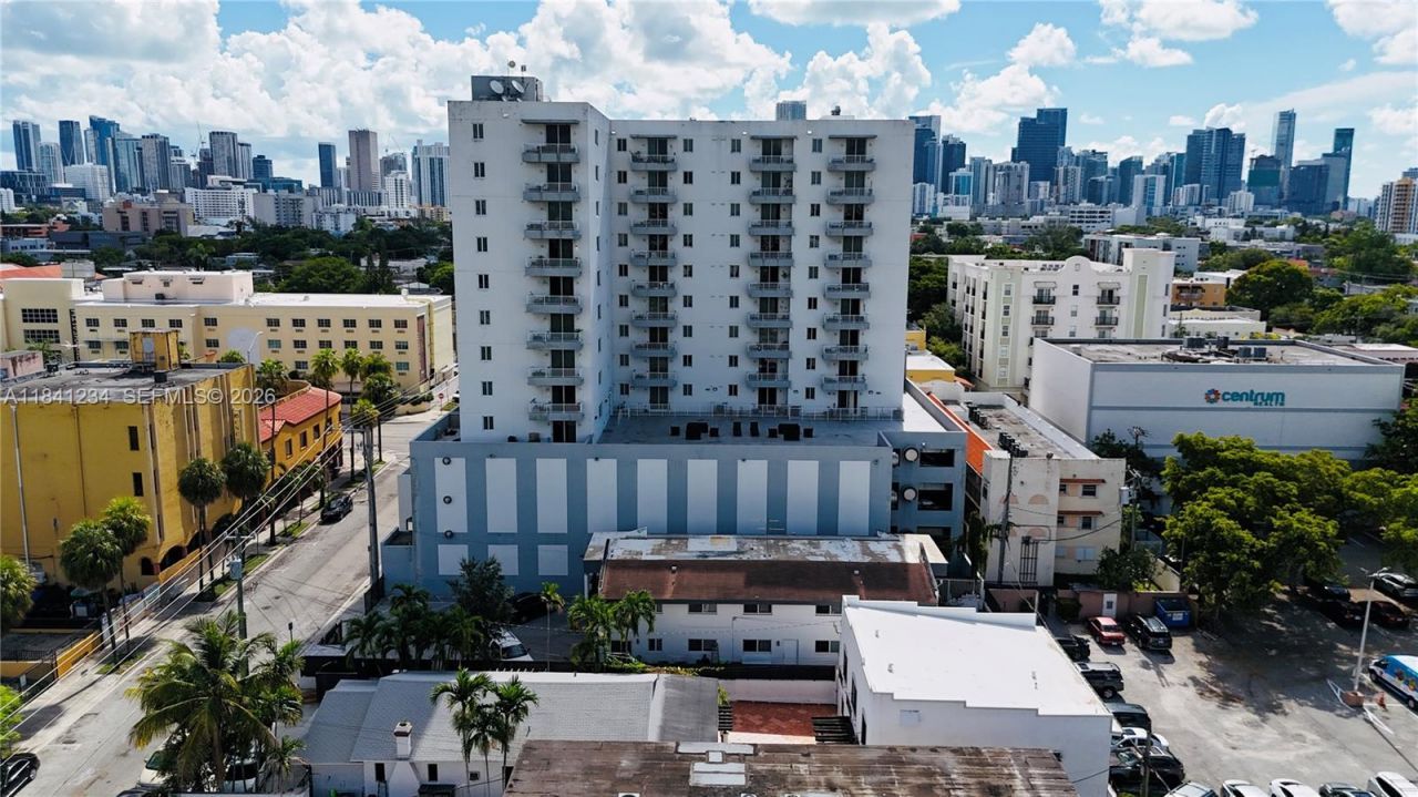 1238 SW 4th St, Miami, FL 33135 Photo
